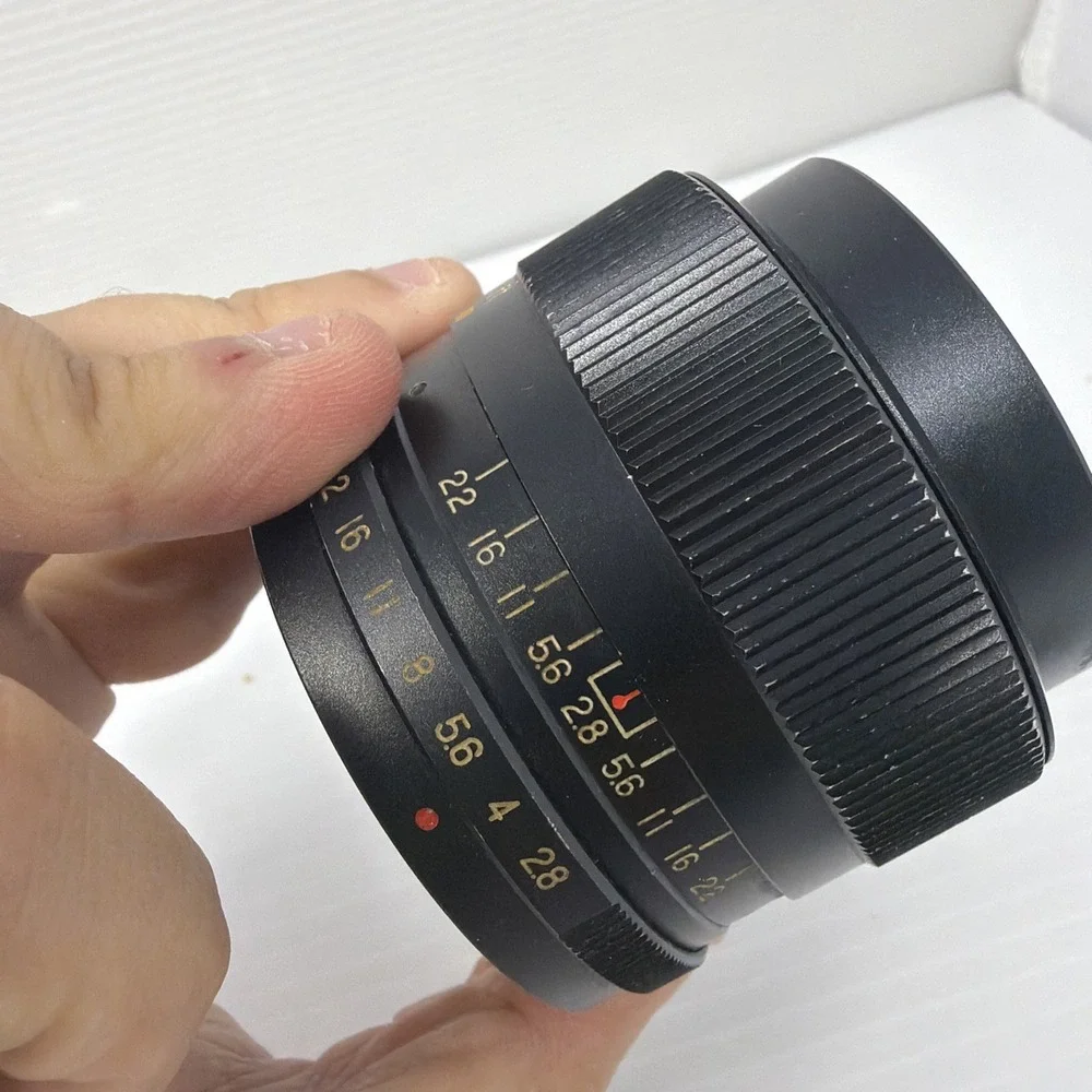 ACCURA DIAMATIC 1: 2.8 f= 35mm Camera Lens No. MINT Screw Mount